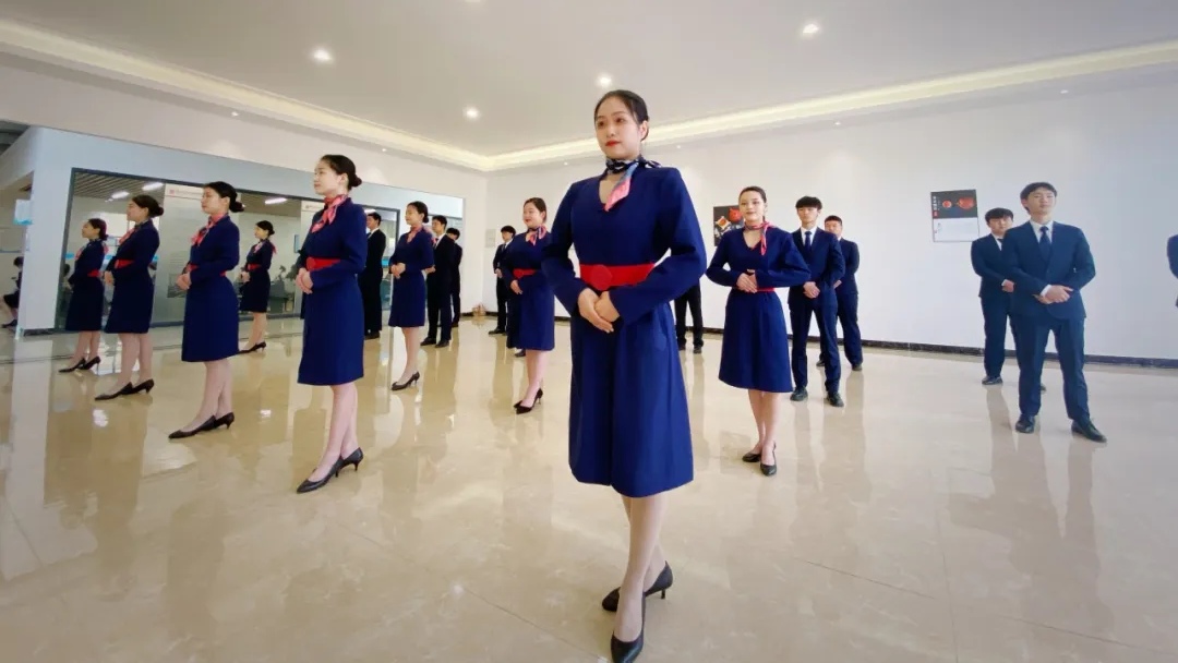 2026��ɶ�����·����ѧУ���Ĵ����б�ҵ�����³�·