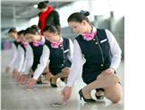 成都高铁乘务专业学校航空，高铁专业学生礼仪训练